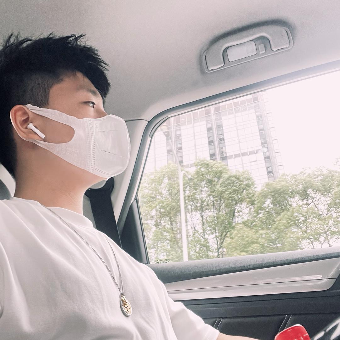 骨头小同学ovo
