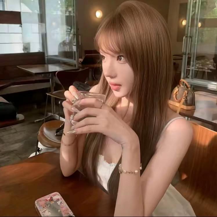 小Y.