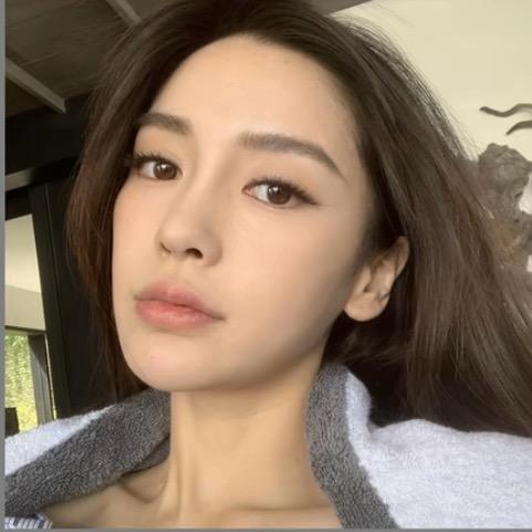李李