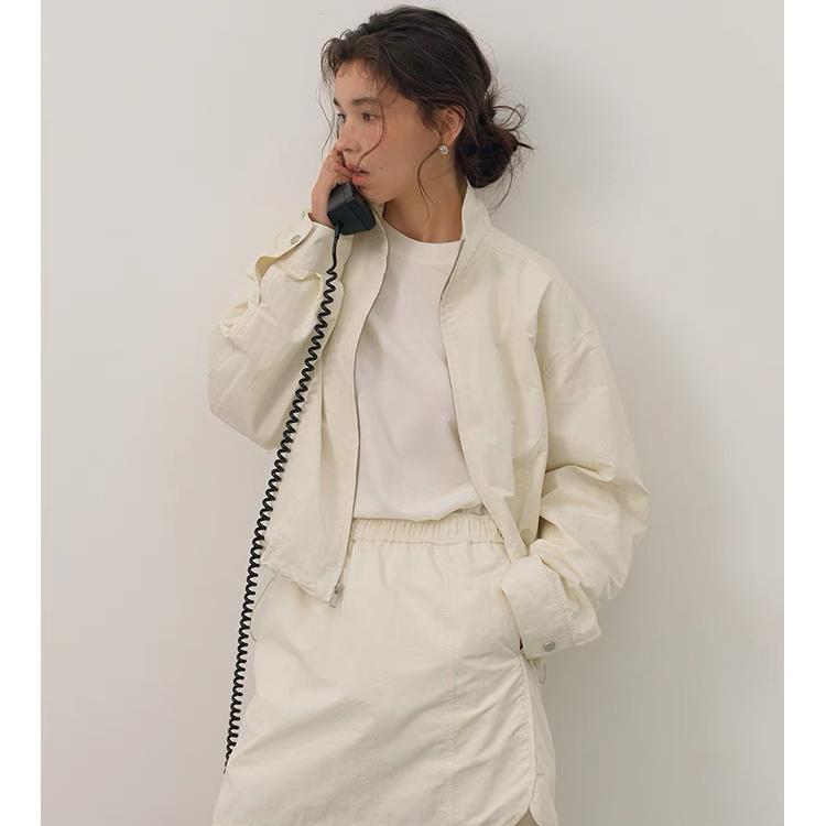 贝丝帝娜轻奢服饰