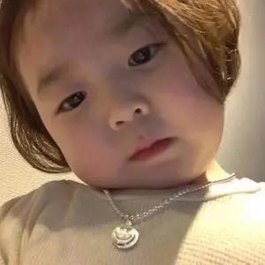 李百万女士