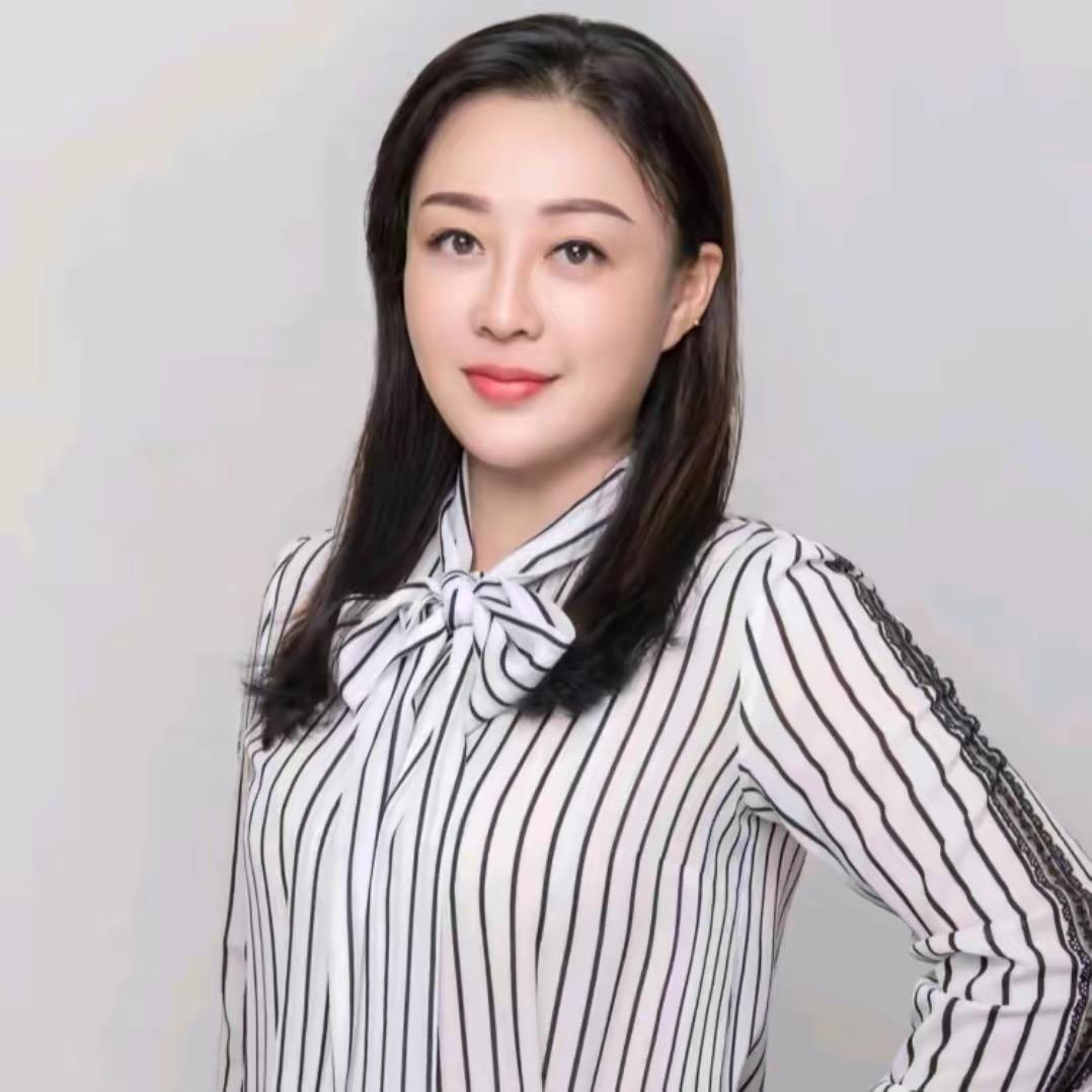 杨艾琳美睫