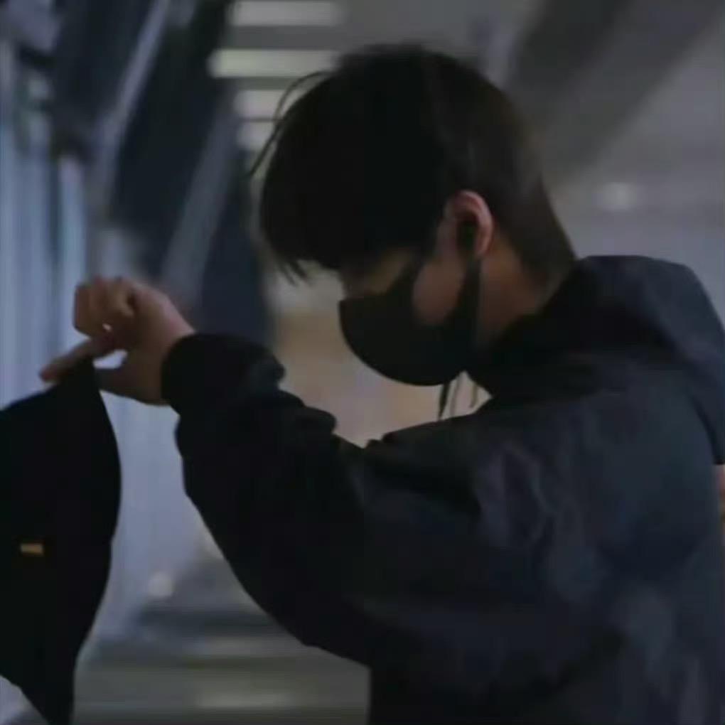 ♡.啵赞果儿