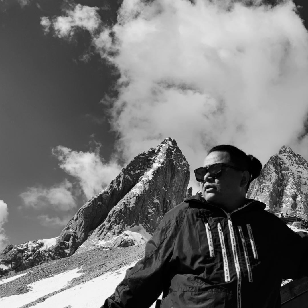 阿龙漂流记