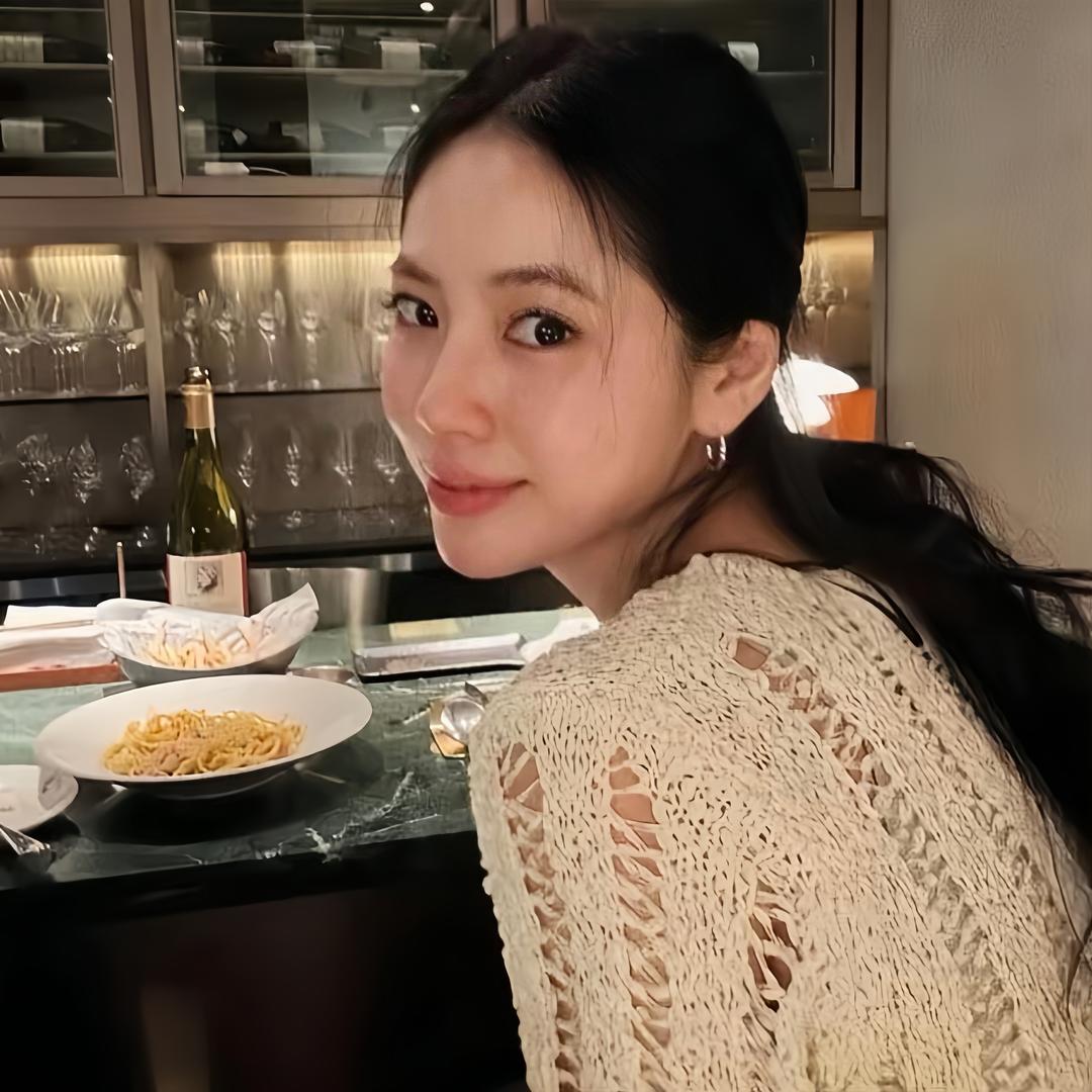 他被小美勾跑了