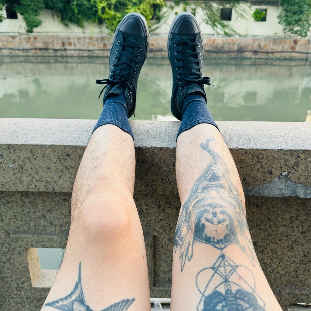 斑丨