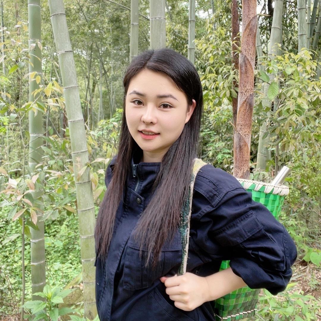欣欣（户外🌿）