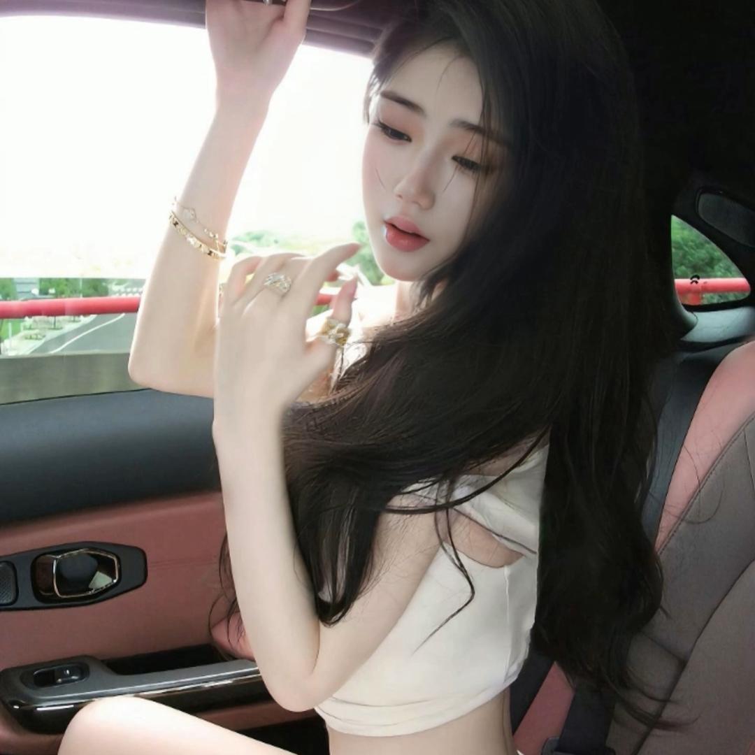 佳佳。
