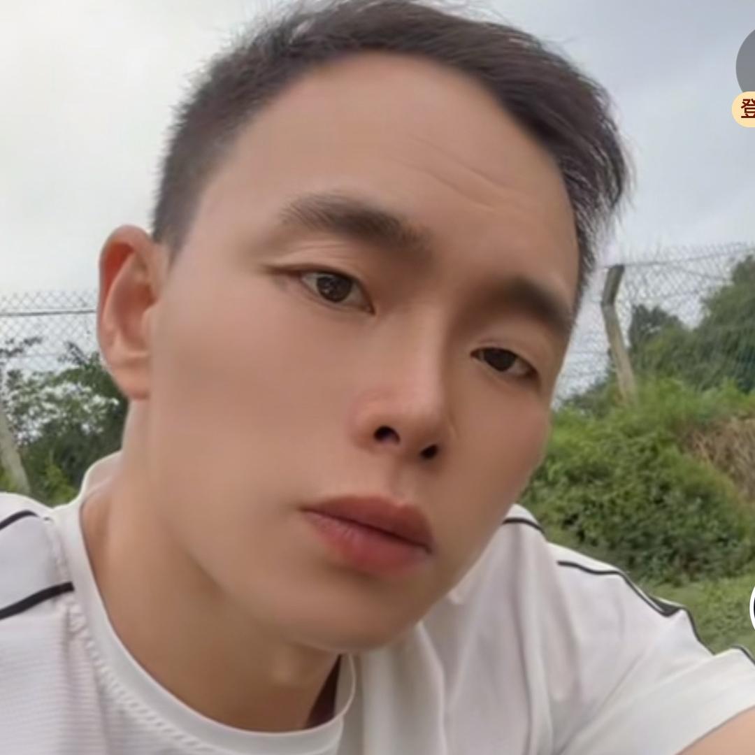 猪事顺利（翁）🌹