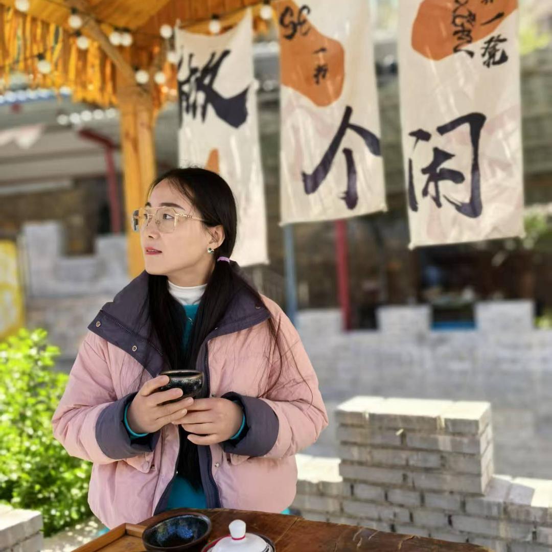 请叫我卖茶的中年少女~