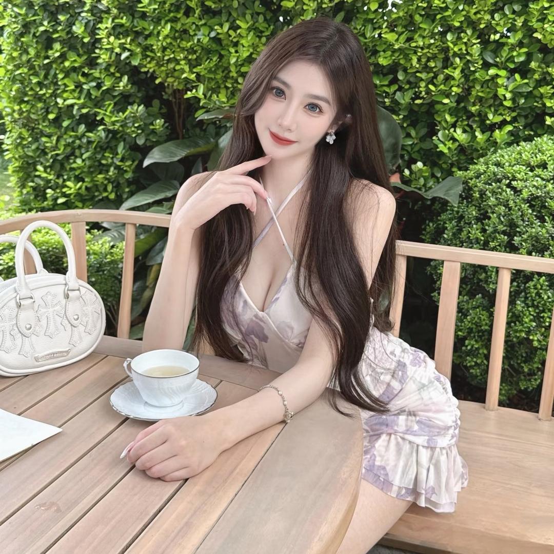 Tina爱喝奶茶