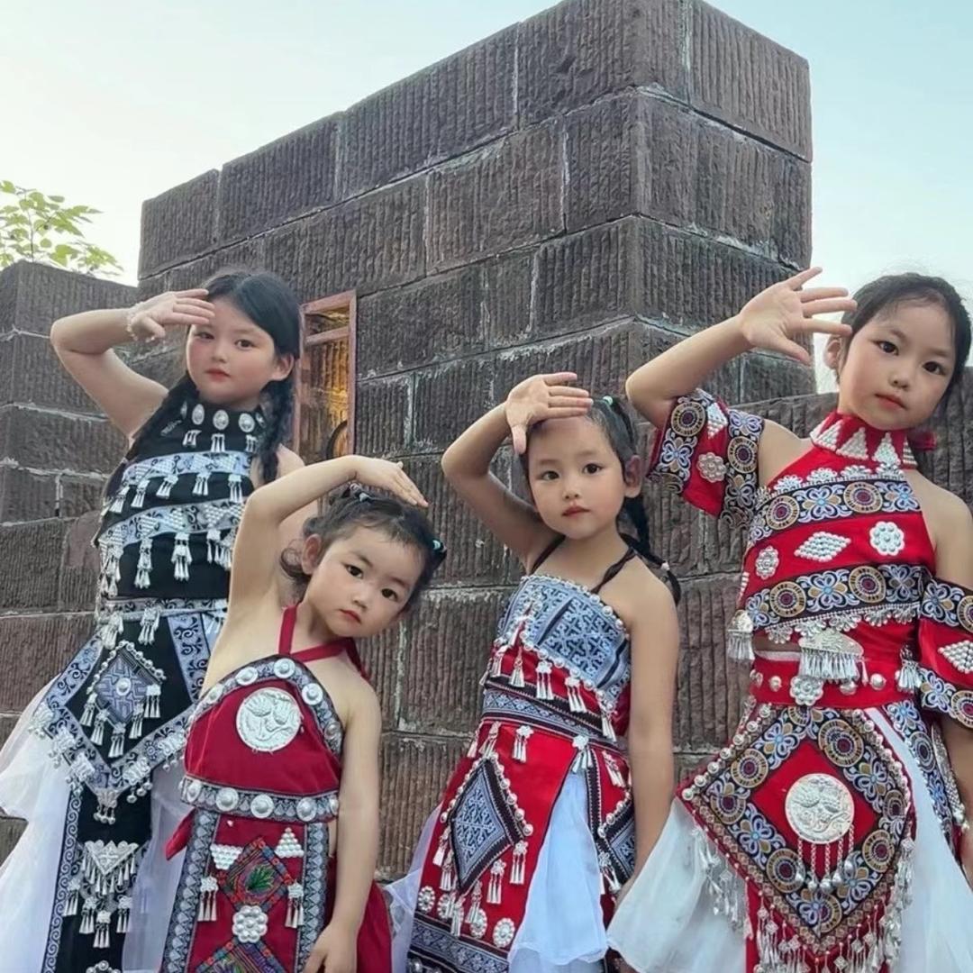 四朵小金（🌹）的麻麻