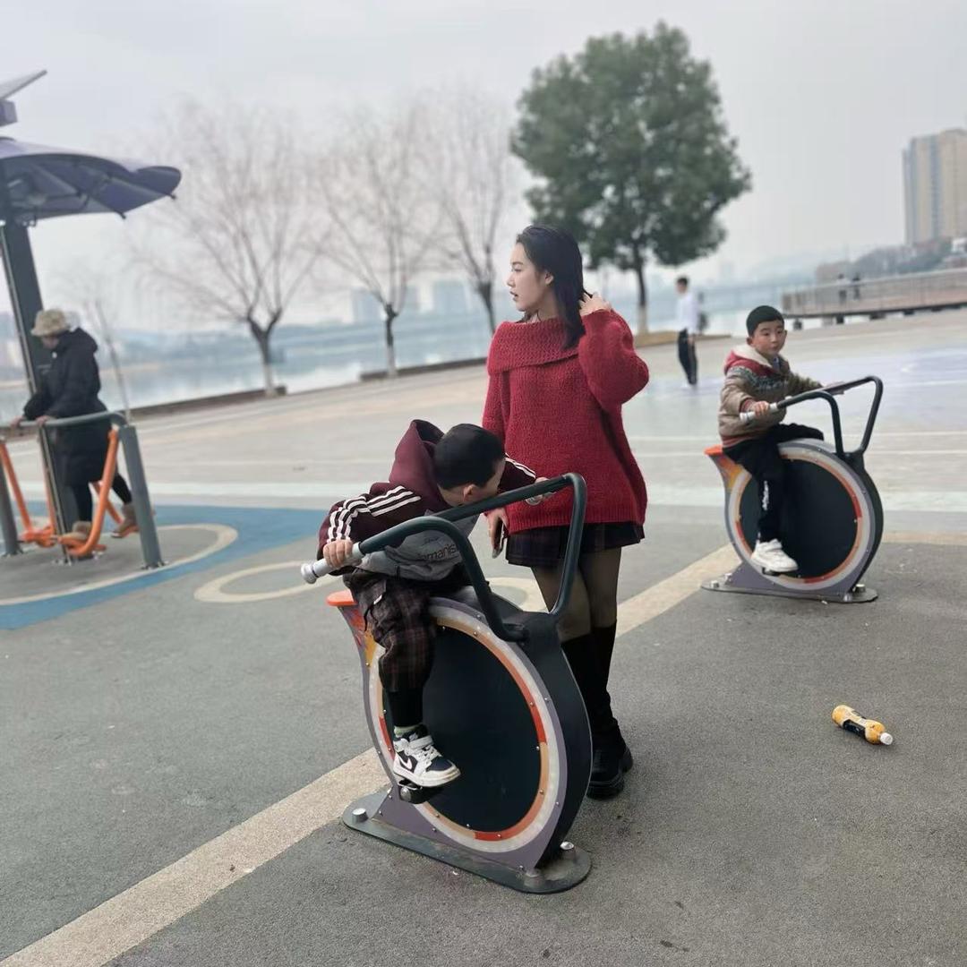 张扬路遥