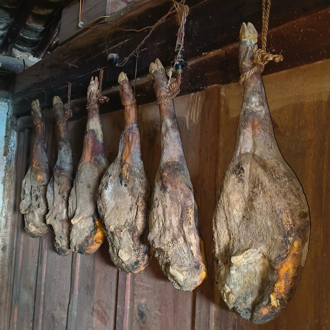 云南老火腿店