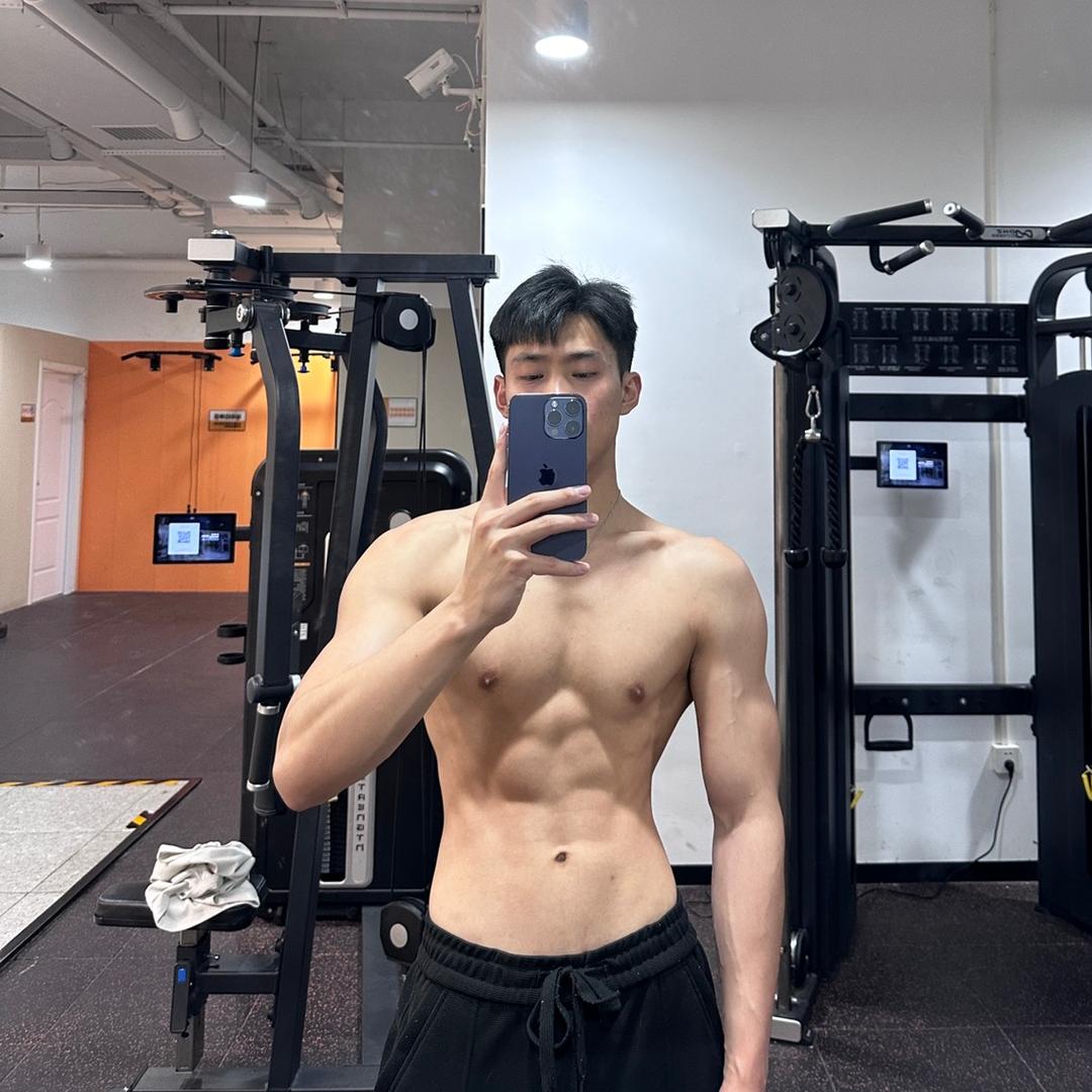 郑毅@