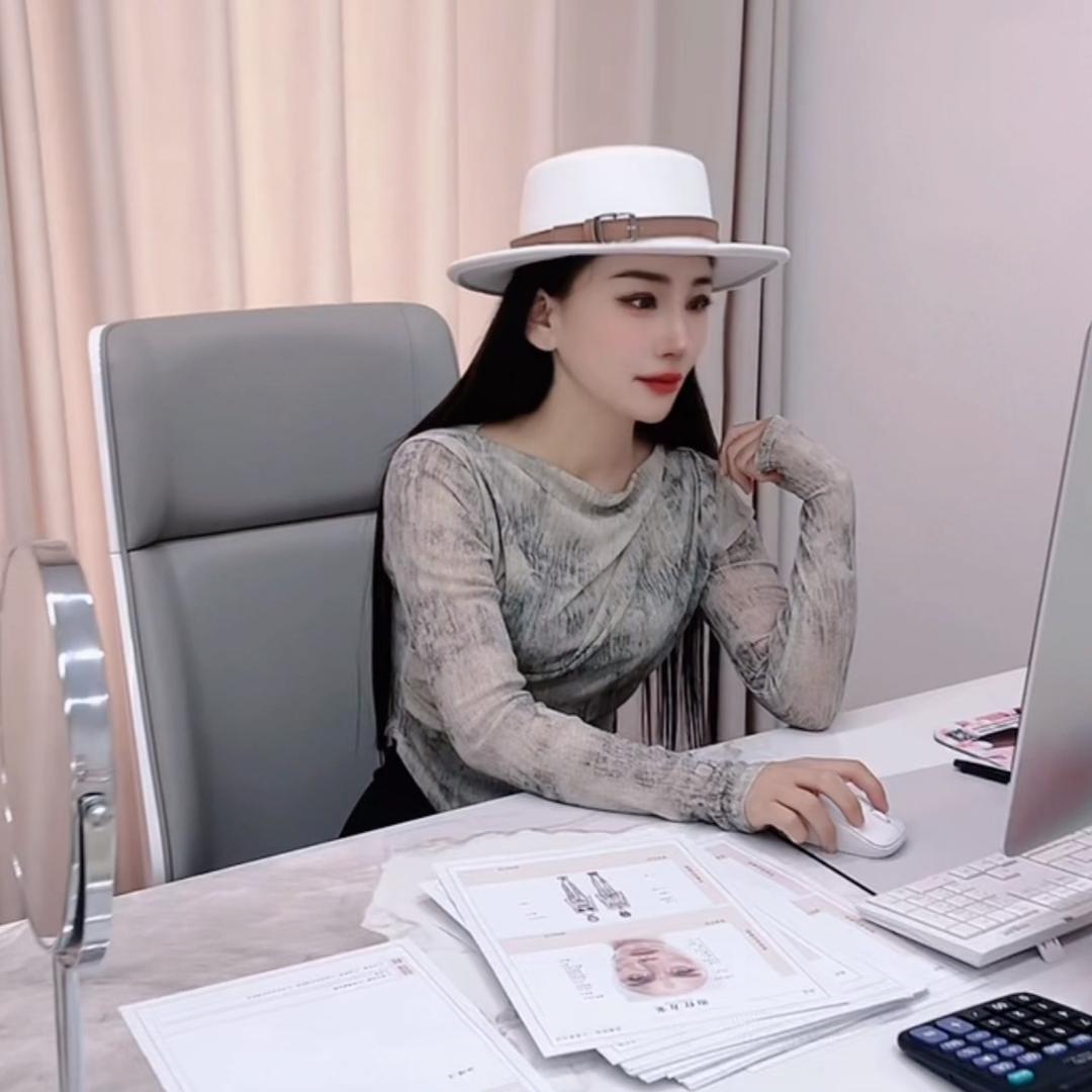 熹尚老板，葛女士