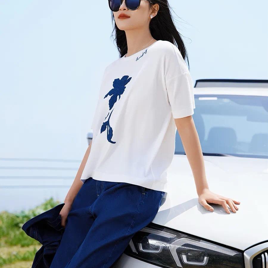 丹丹轻奢女装
