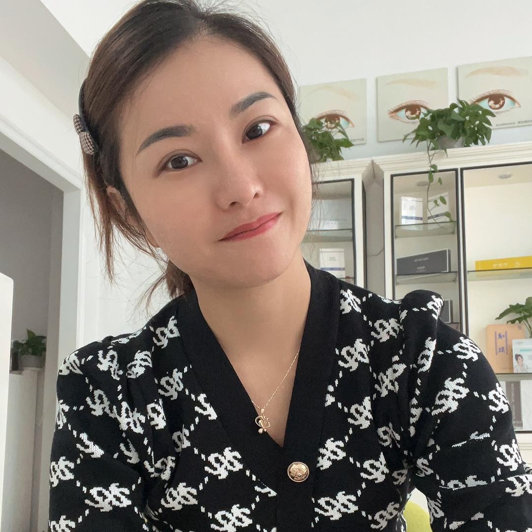 👧曾同学