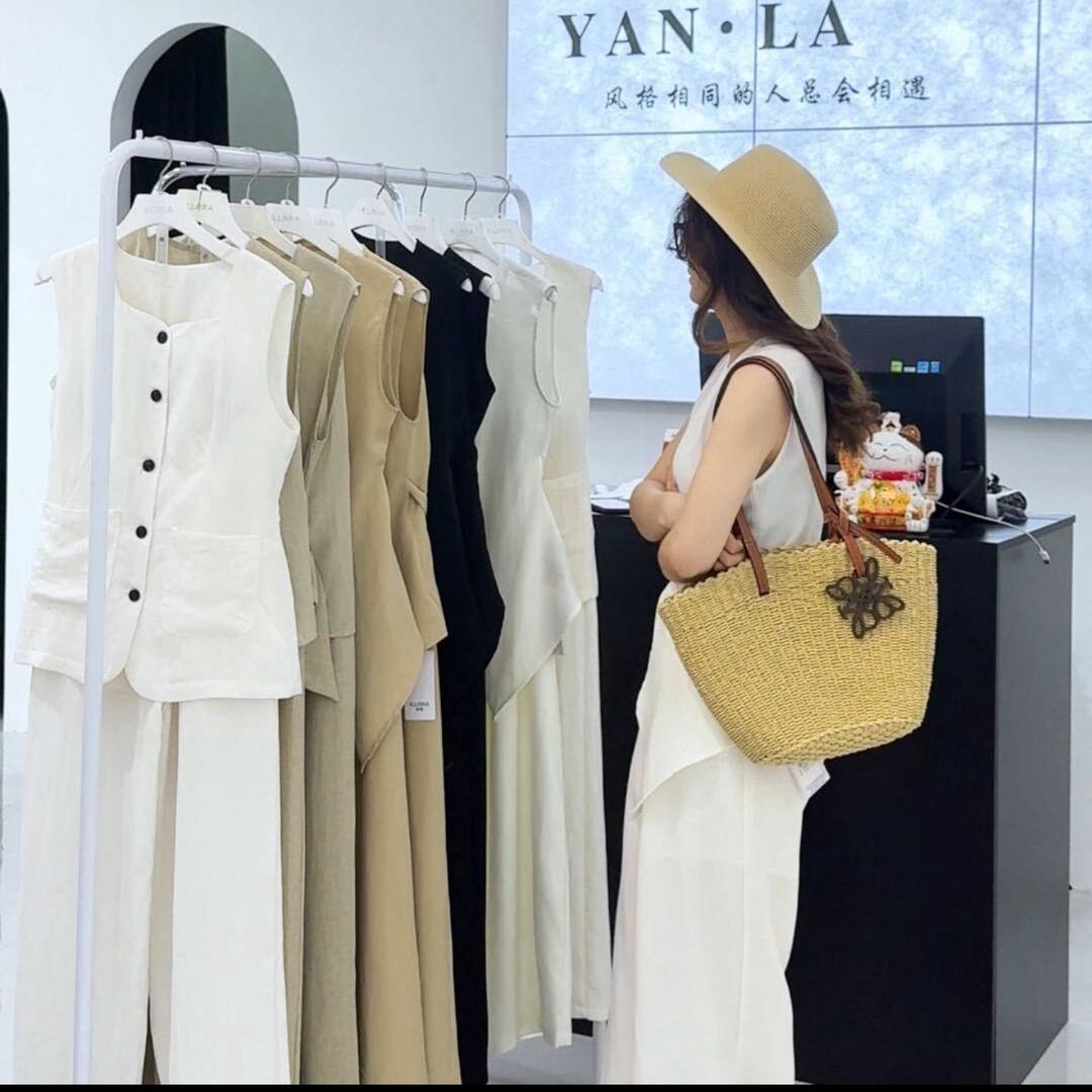 yan'la女装主理人