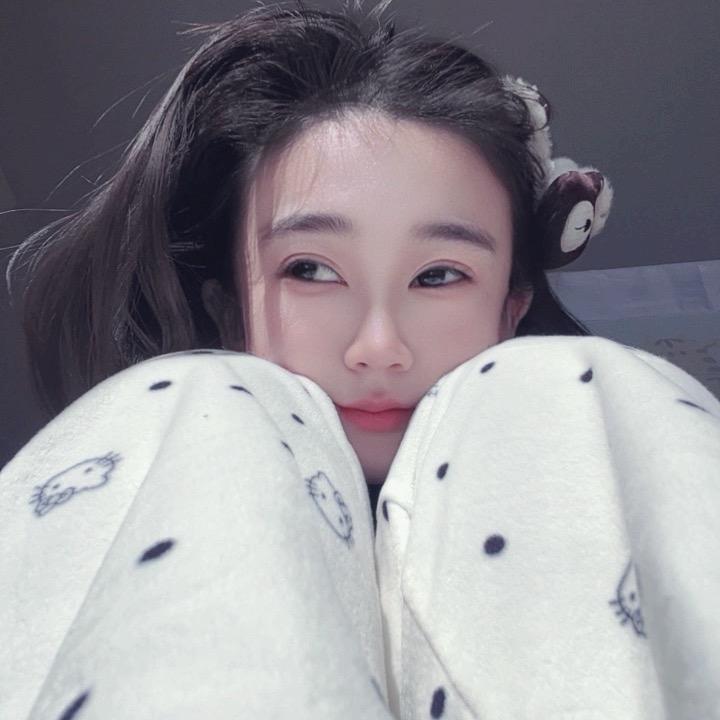 耿耿