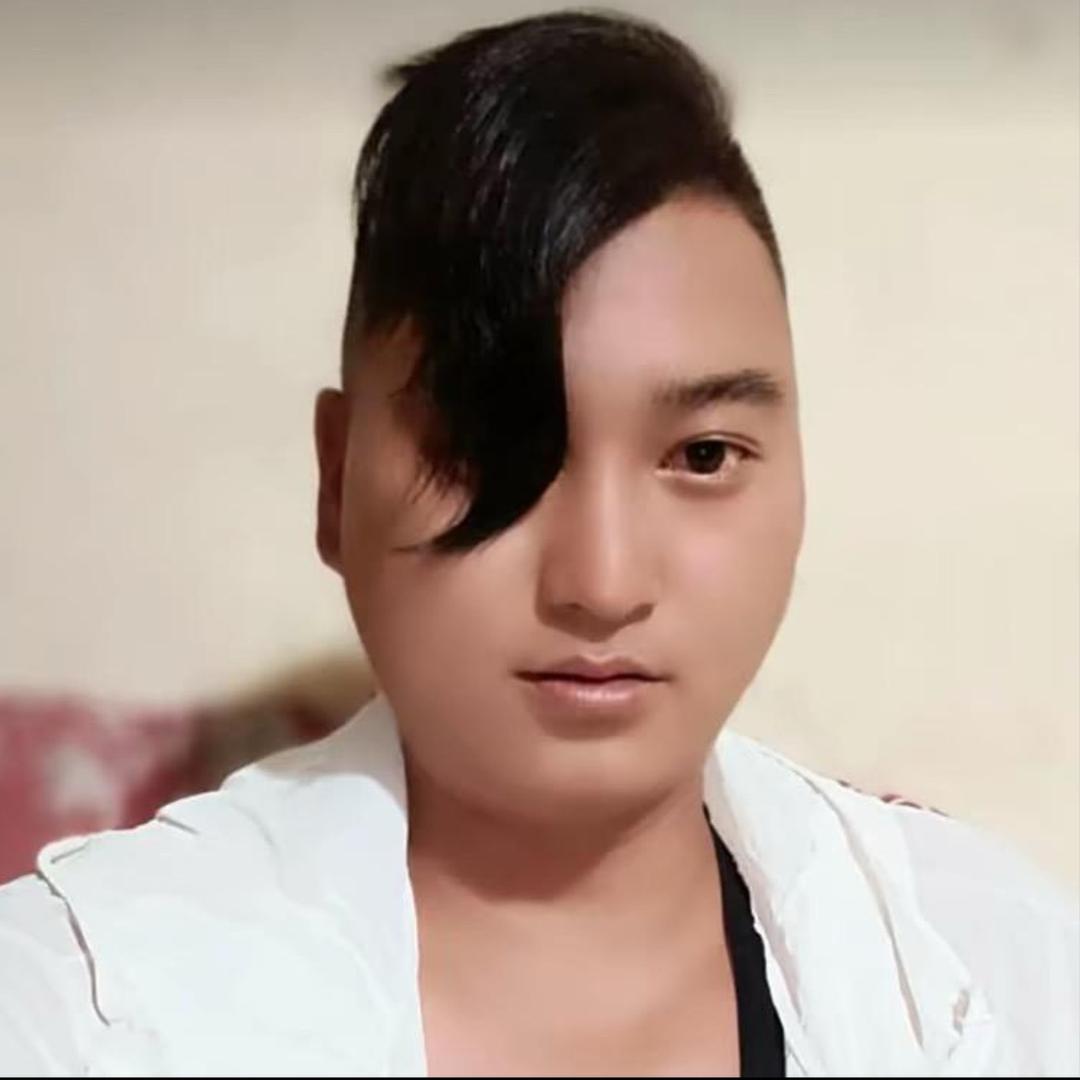 总在深夜掉眼泪