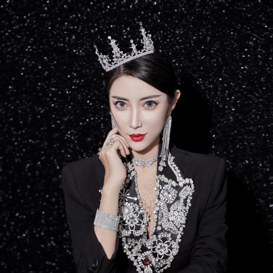 女王带你飞