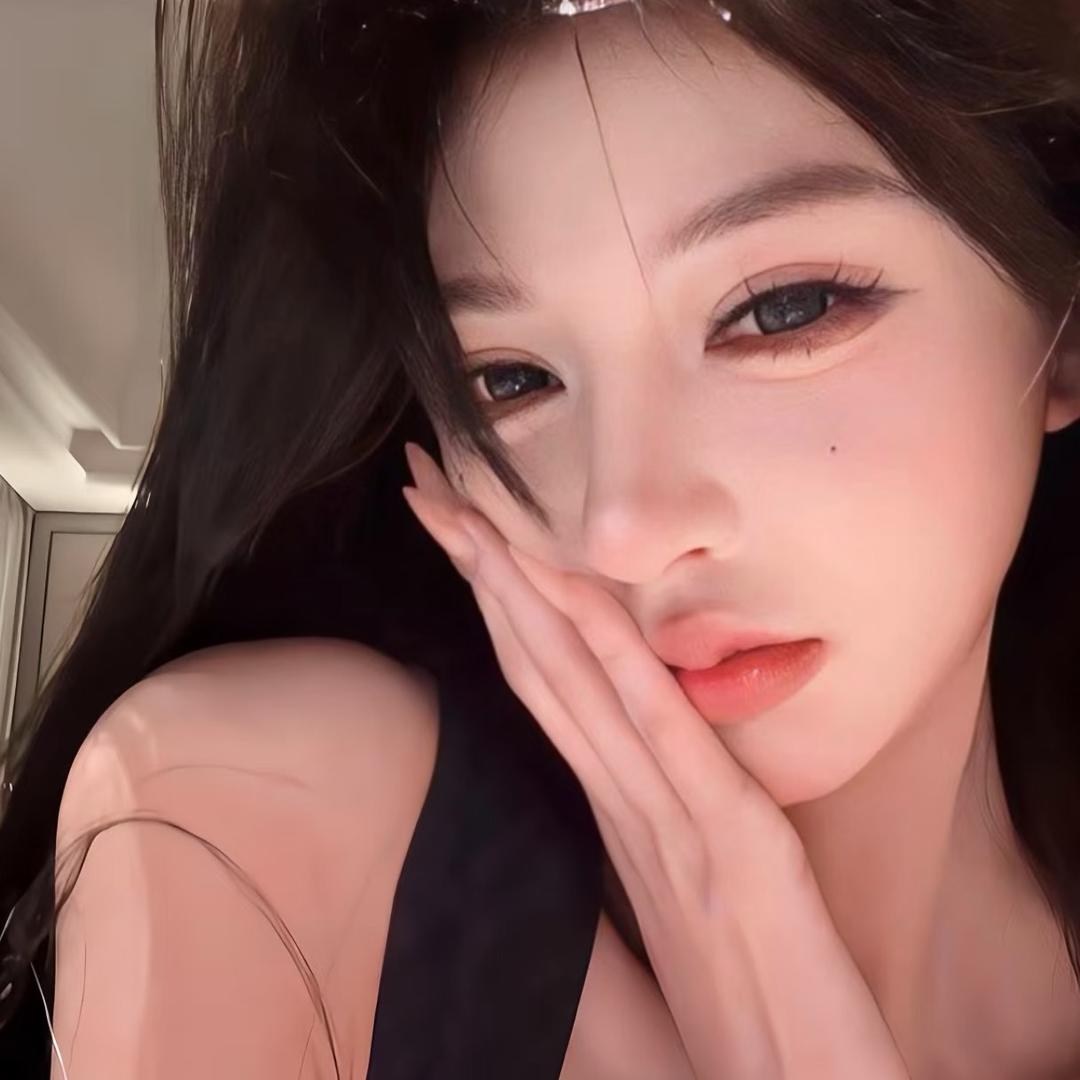 琪琪🍨 .