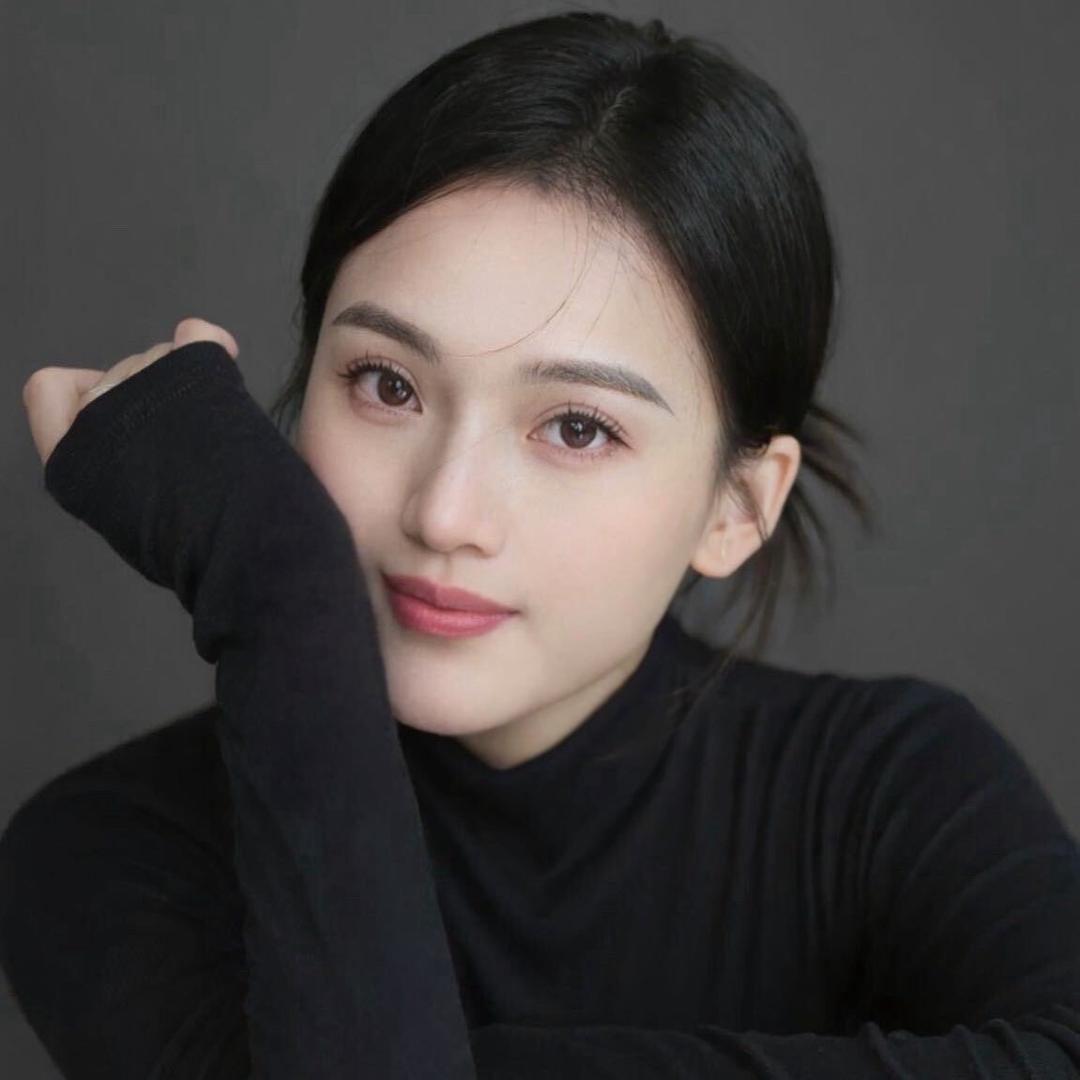 一颗葡萄i