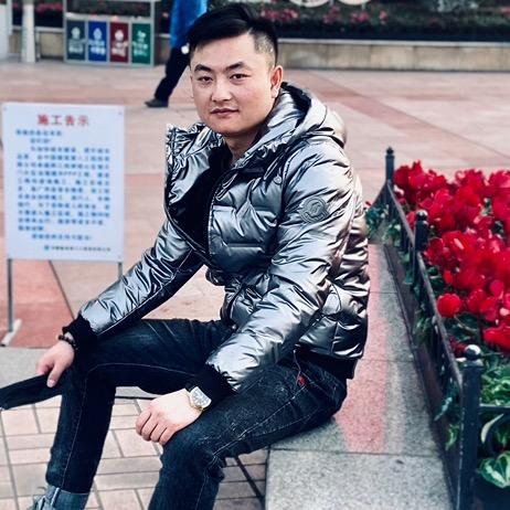@  @^_^_    🌄子超哥哥