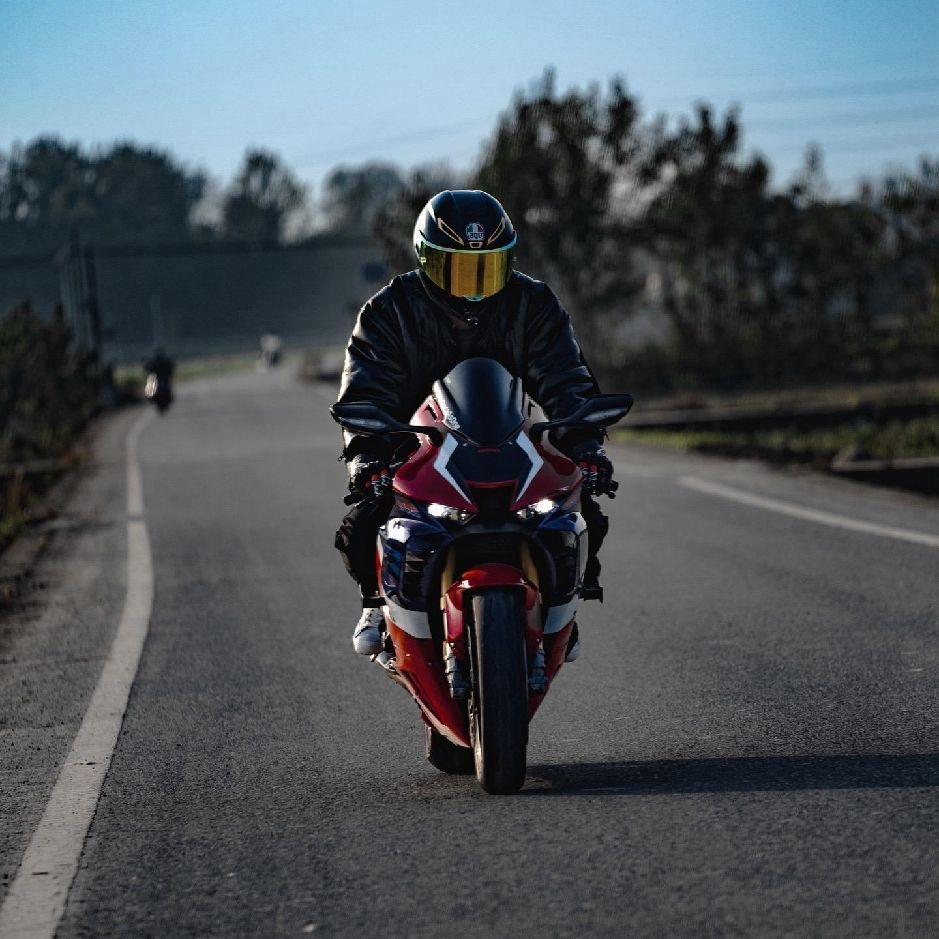 明🏍