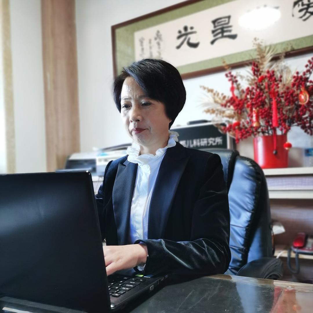 城子坦镇星光幼儿园李园长