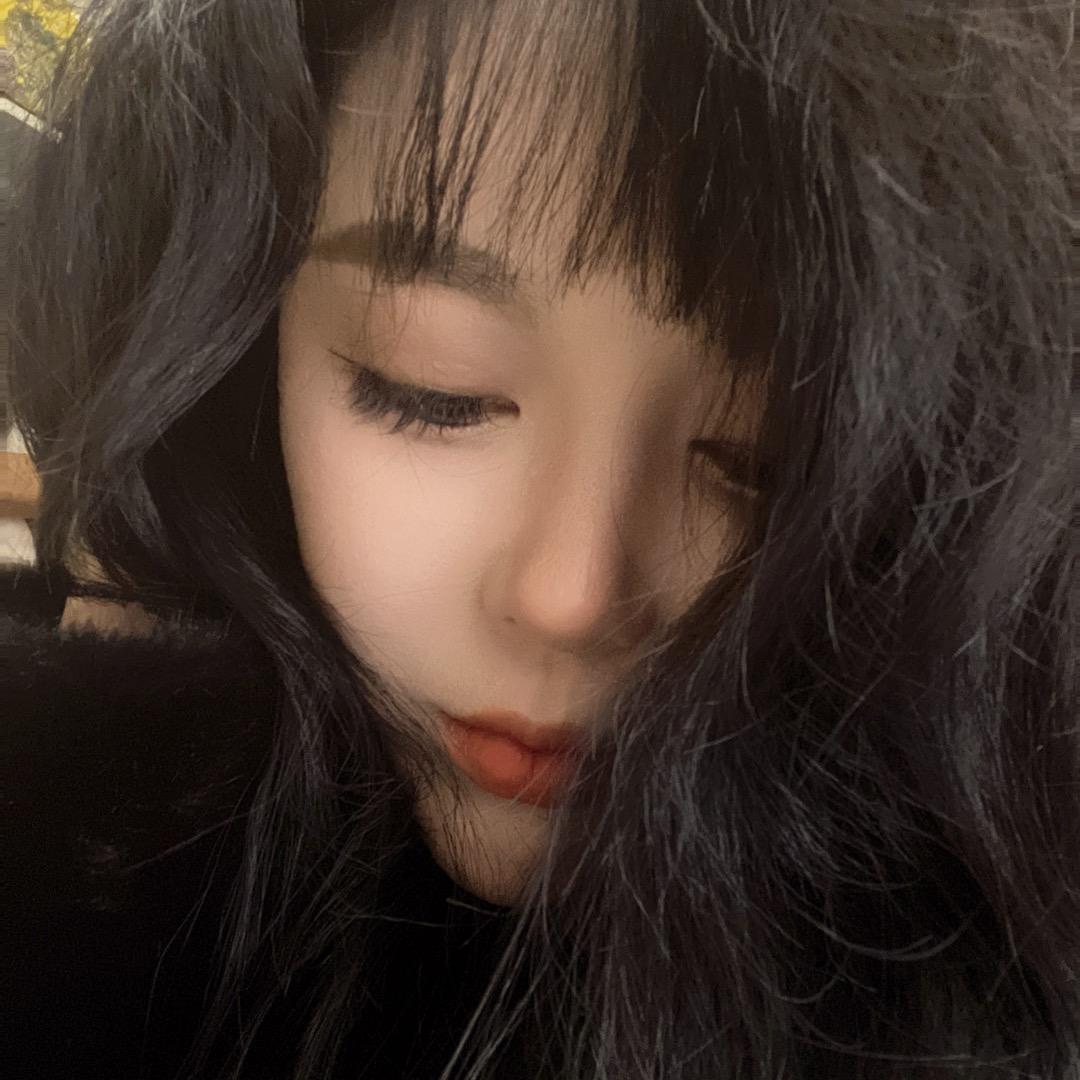 小村花爱穿搭💋