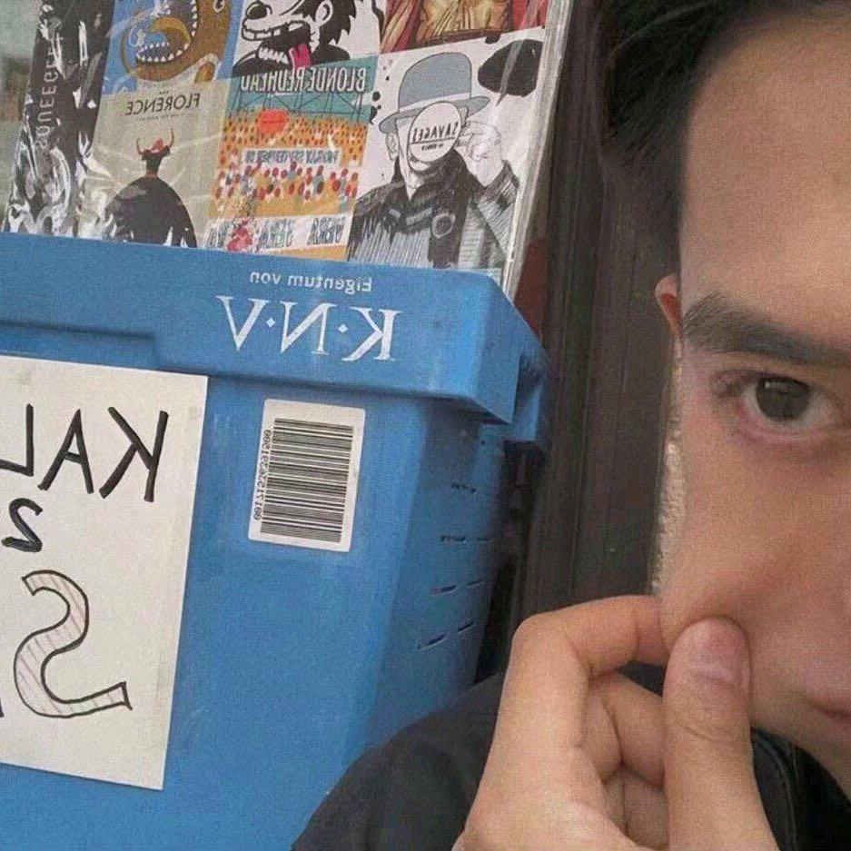 周屁屁