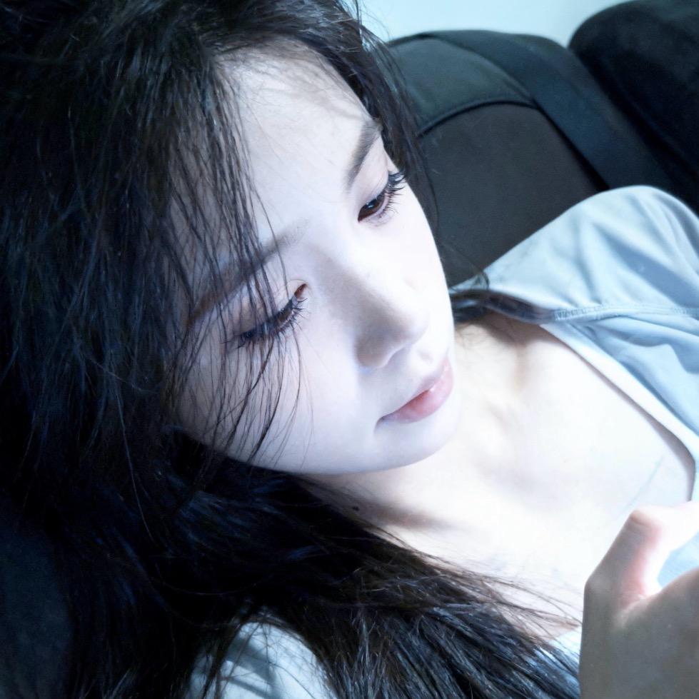 ∃