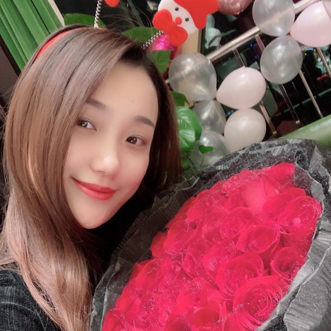茜茜爱美丽
