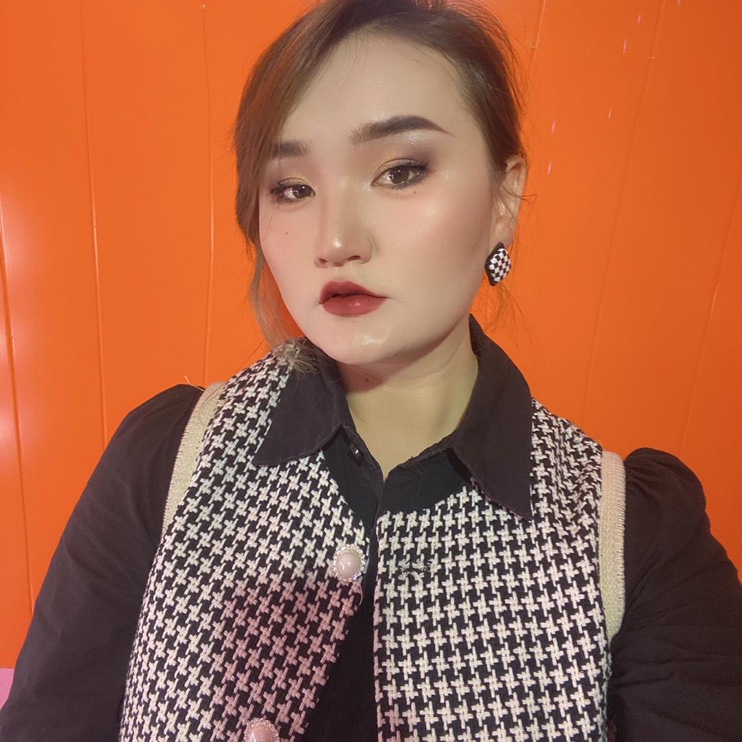 jainar化妆师💄美甲师💅
