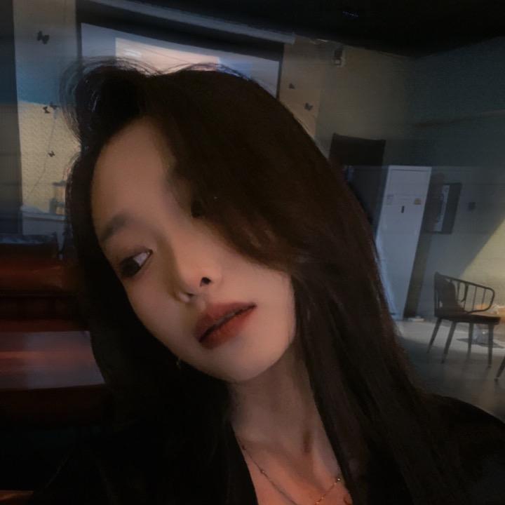 月亮不营业🌙