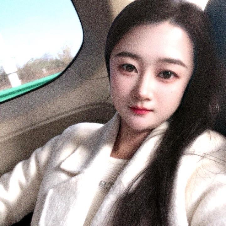 李小yo