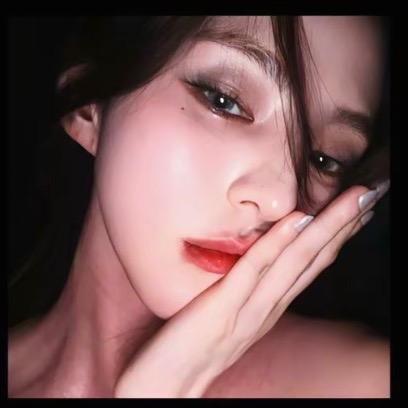 青涩的人妻