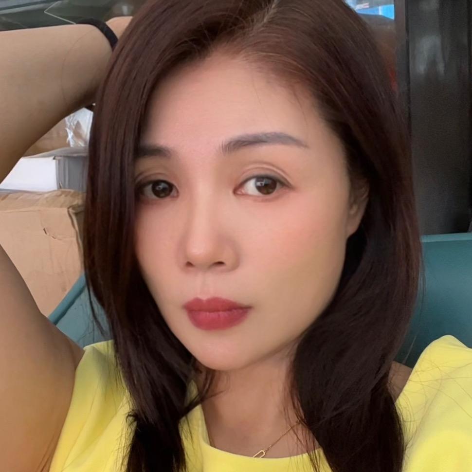 于，