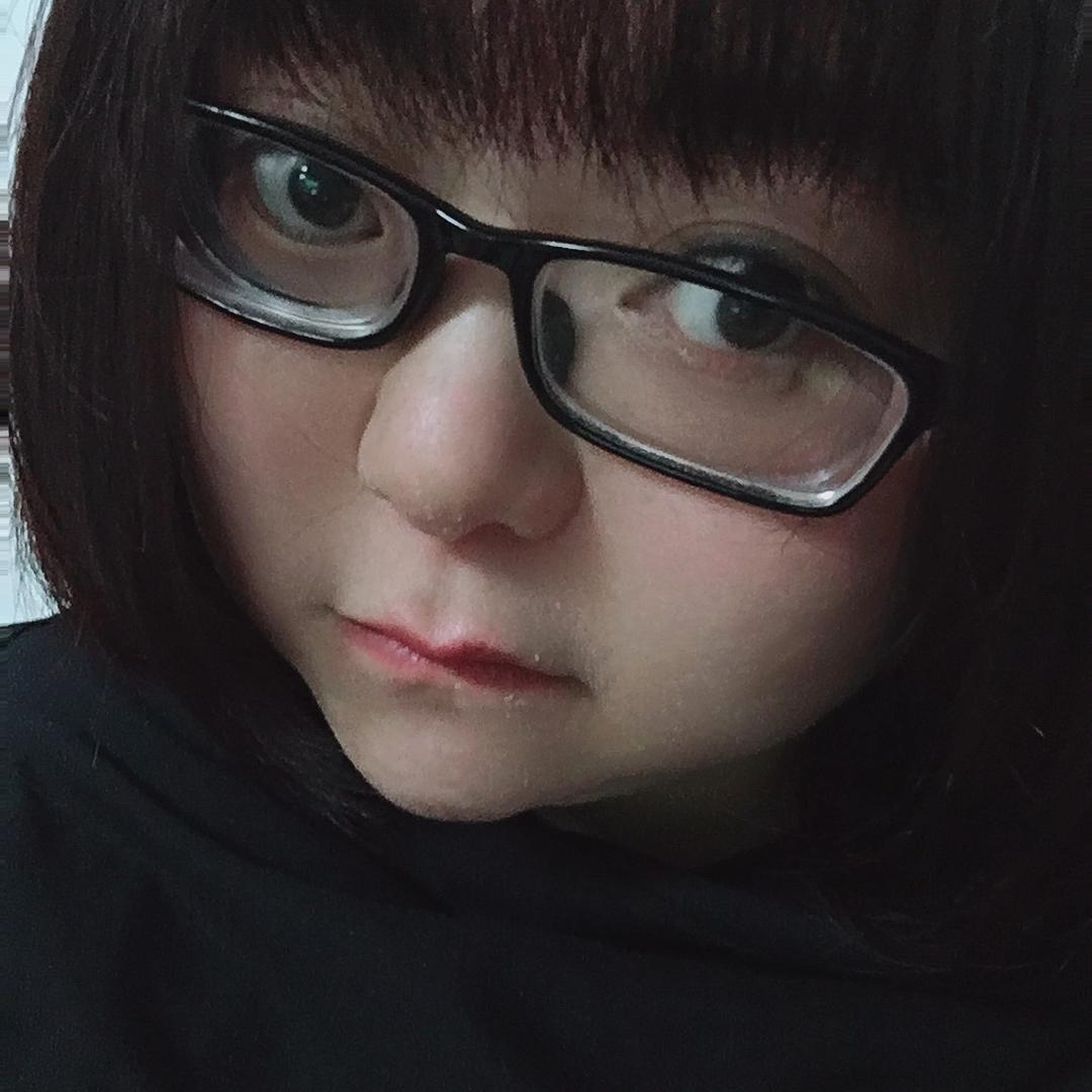 面对丑🐷才会努力变美🦚