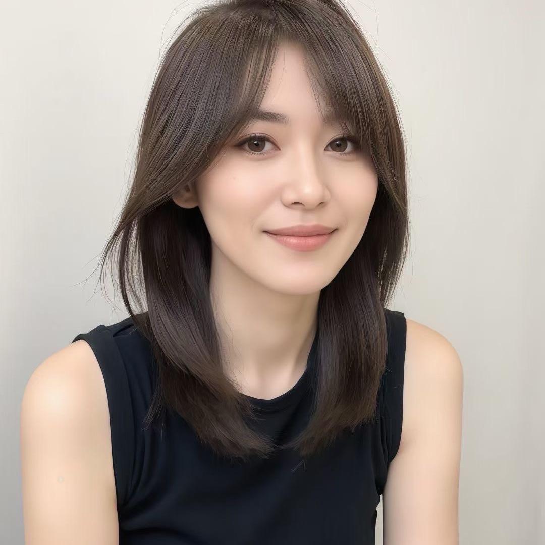 成都专注发型设计•馥齐（新月尚雅）