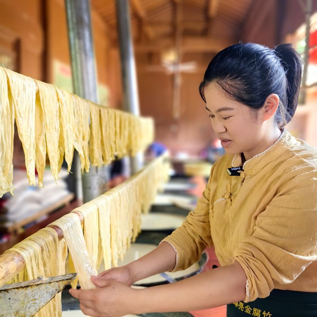 梅子做手工腐竹