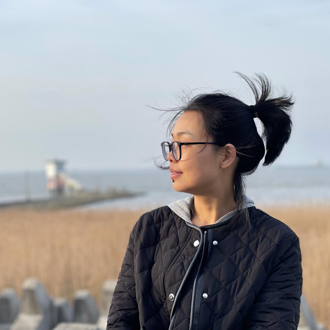 嘿，是朱朱