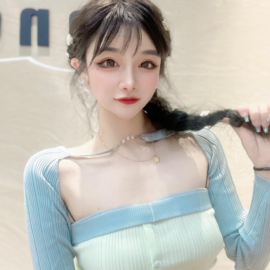 陆欢欢🍭（恭喜发财版）@抖音