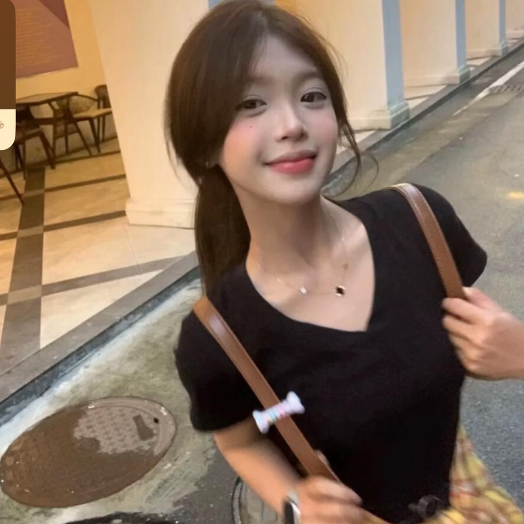 转圈看你