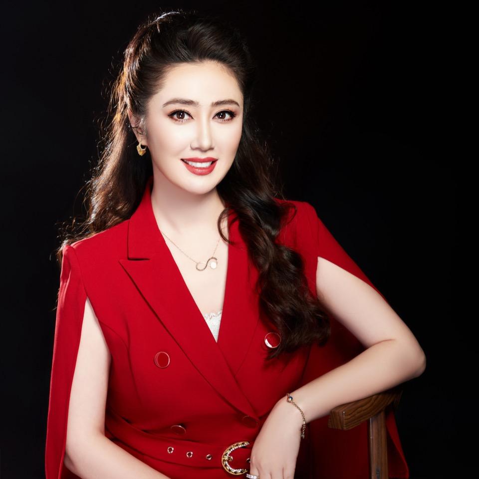 玛依努尔.艾尼瓦尔