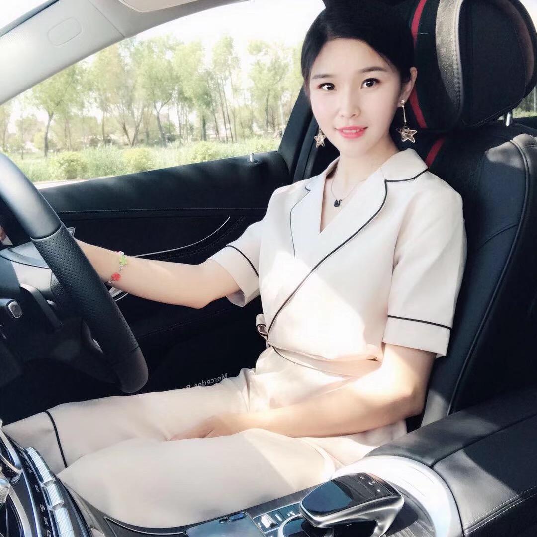 小影好瘦