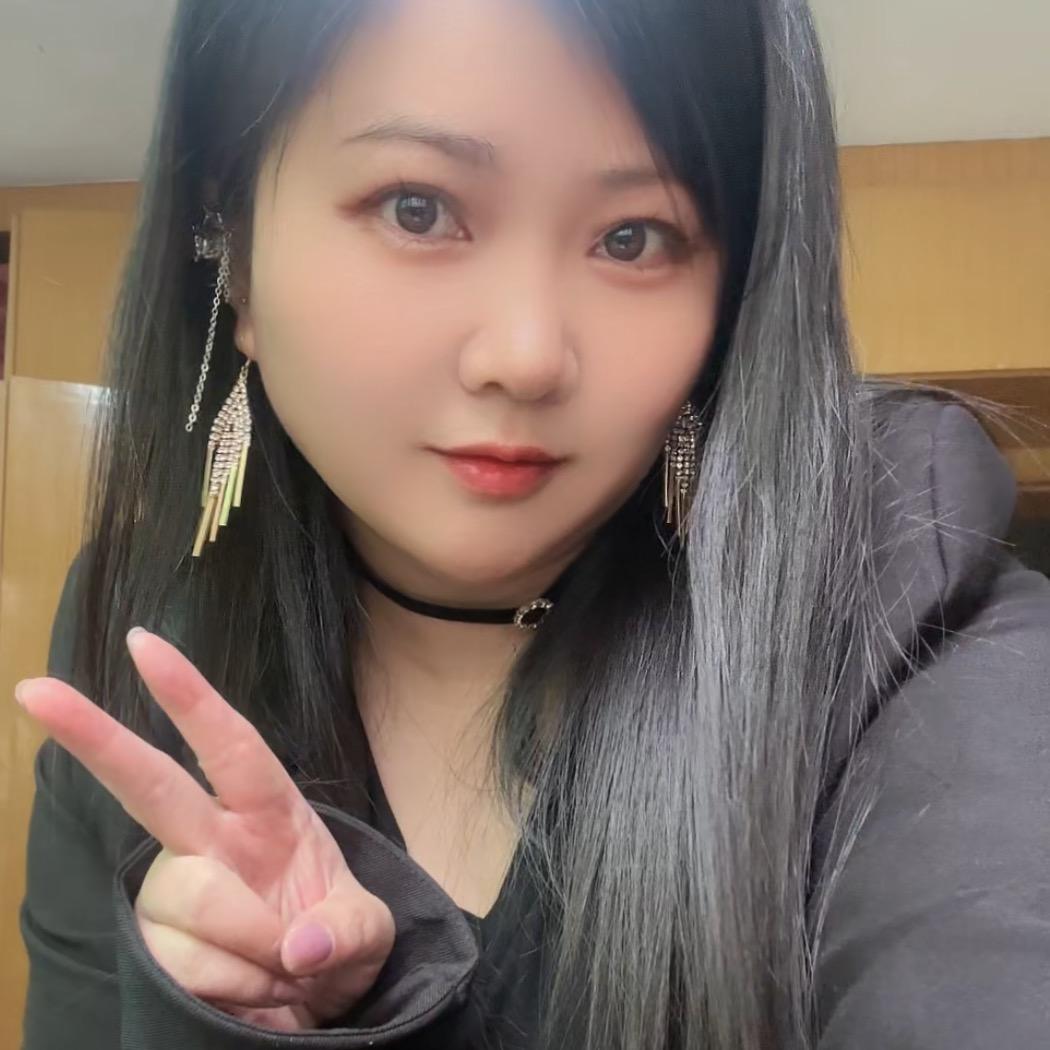 漂亮大眼睛and漂亮大长腿🧚‍♂️