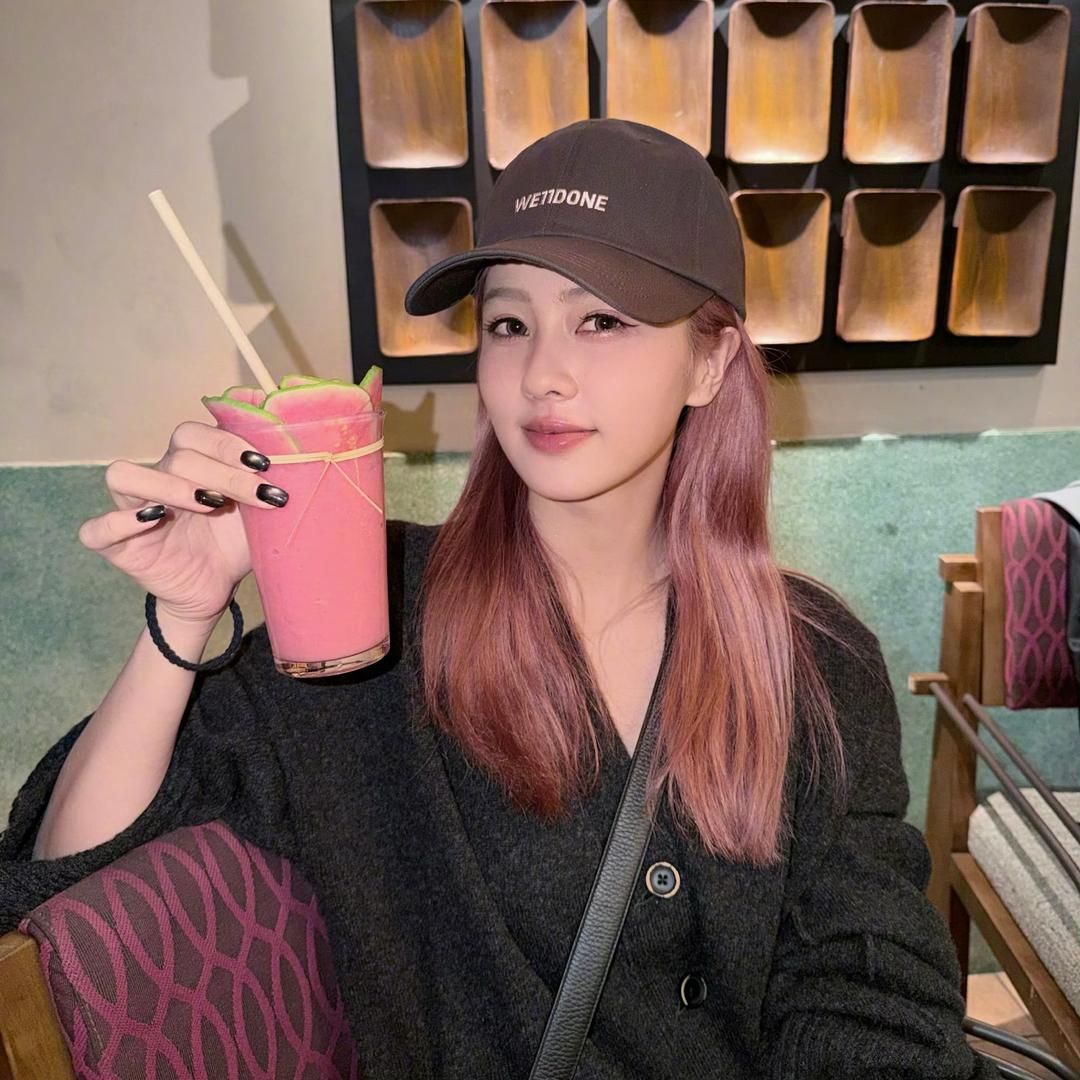 小張
